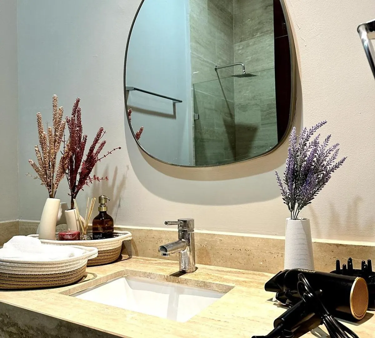 Apartment Tuscania Modern Luxe - Temozon Apt On First Floor Merida