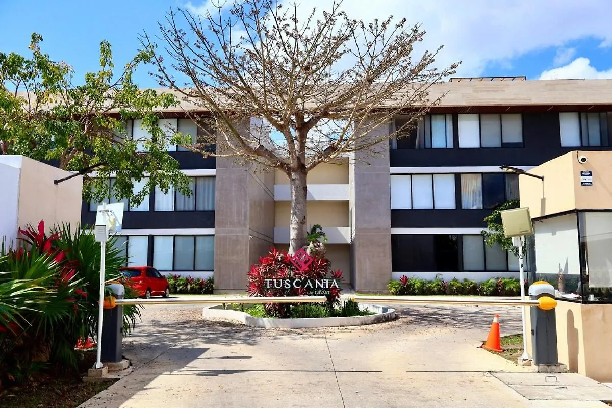 Tuscania Modern Luxe - Temozon Apt On First Floor Merida 0*,  Mexico